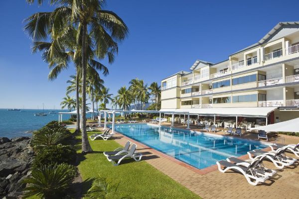 Coral Sea Resort (Airlie Beach)